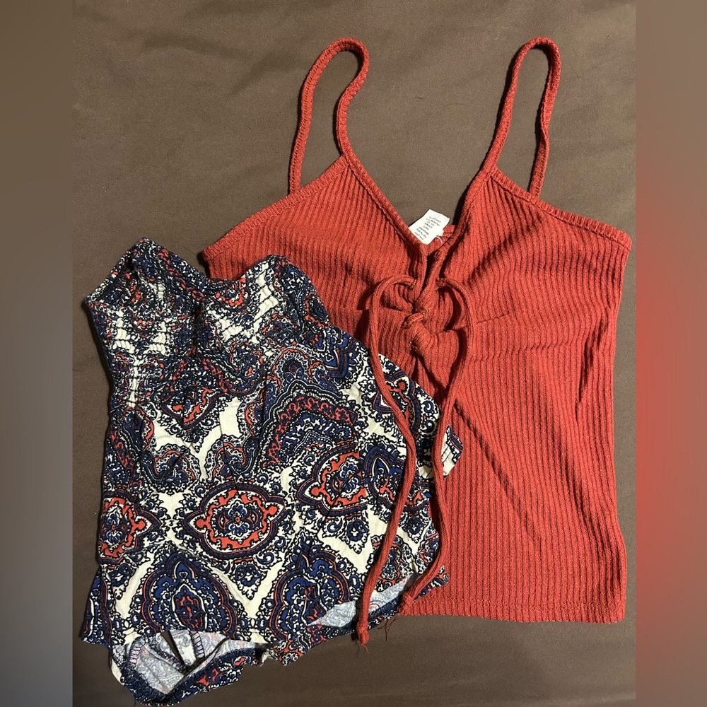 Tilly’s tank top and shorts set with extra black tank.